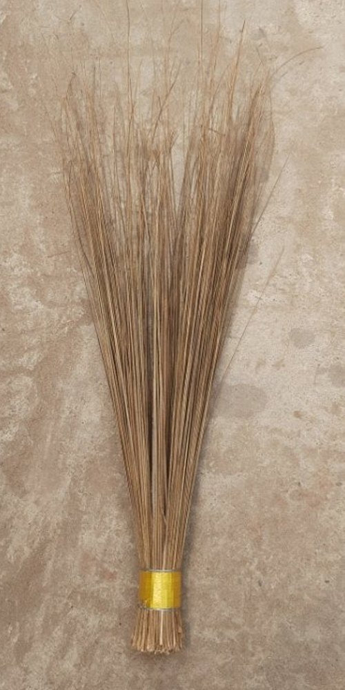Narial Jhadu